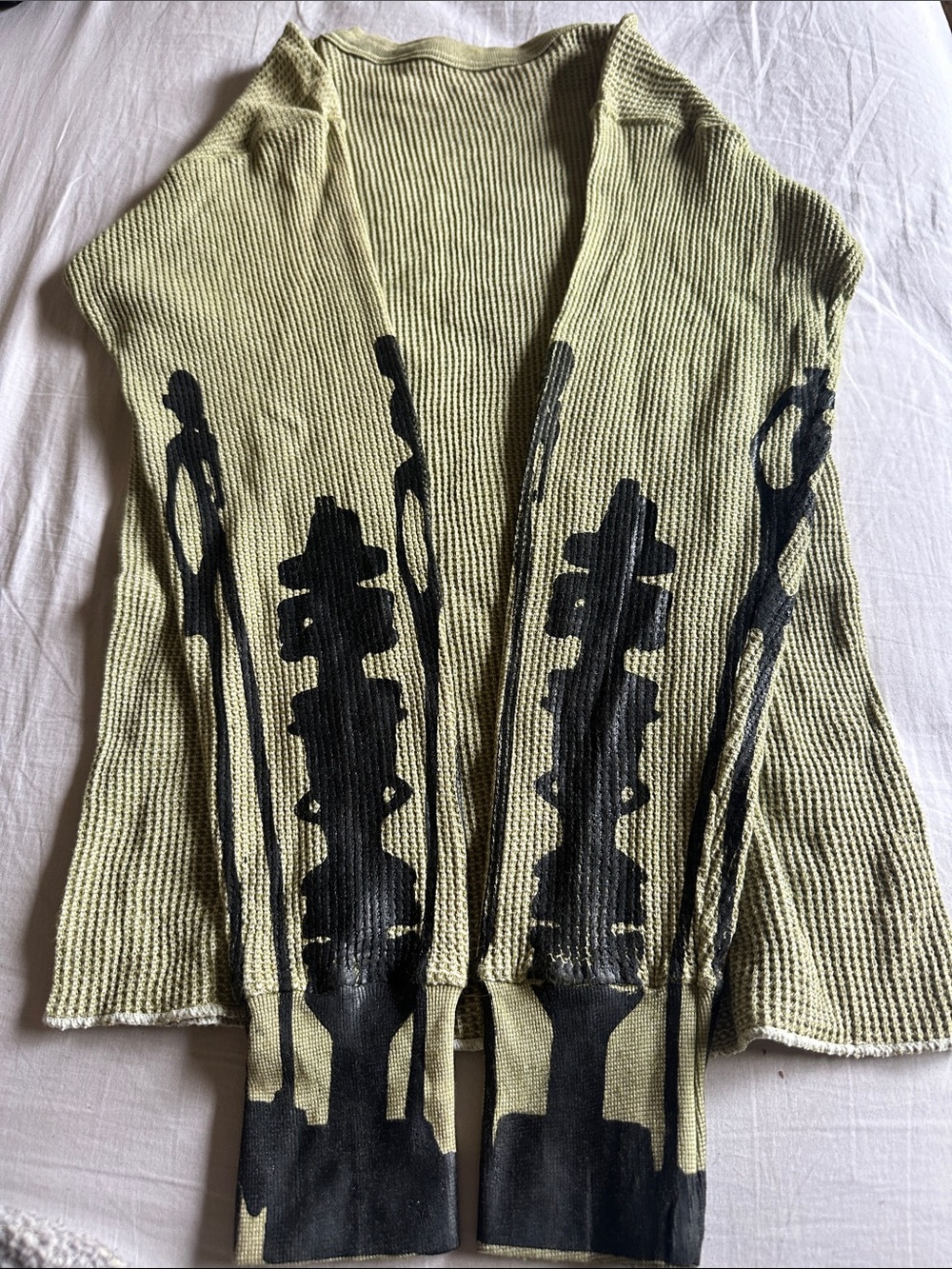 Olive Green Knit Open-Front Women's Sweater with Black Graphic Detail